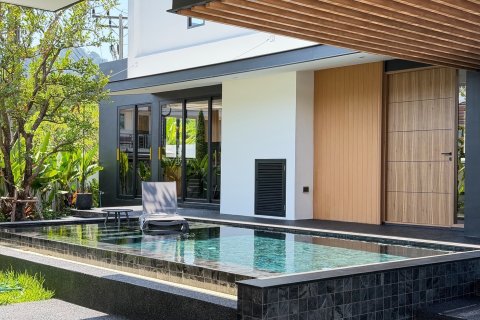 Chalet de 3 dormitorios en Pattaya, Tailandia № 233019 - foto 3