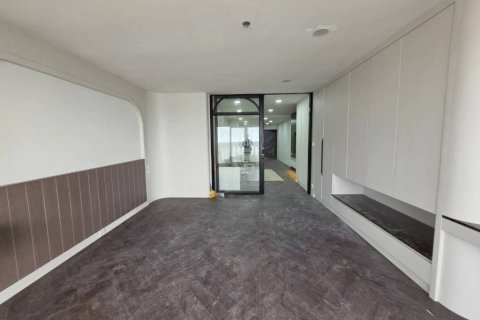 Condo in Bangkok, Thailand, 1 bedroom  № 172653 - photo 4