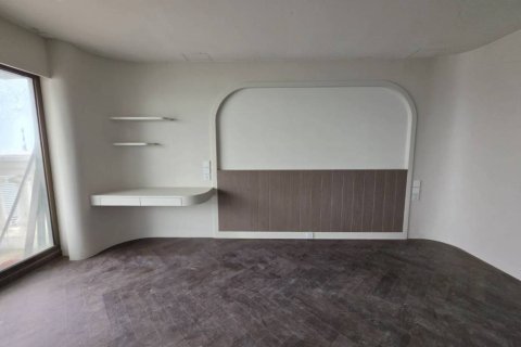 Condo in Bangkok, Thailand, 1 bedroom  № 172653 - photo 2