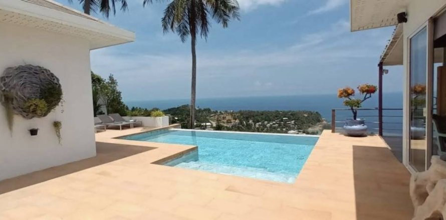 Villa in Surat Thani, Thailand 3 bedrooms № 172648