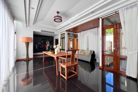 Вилла в Паттайе, Таиланд с 5 спальнями № 152401 - фото 7