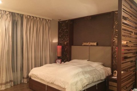 Кондоминиум с 3 спальнями в Бангкоке, Таиланд № 152397 - фото 7