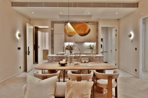 Кондоминиум с 3 спальнями в Бангкоке, Таиланд № 152396 - фото 1