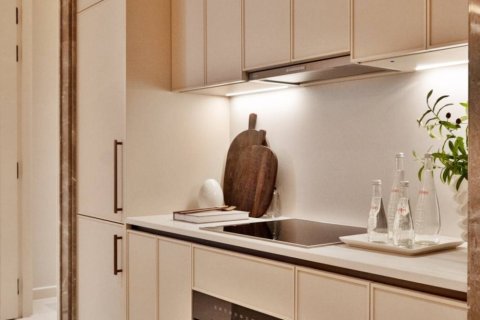 Кондоминиум с 3 спальнями в Бангкоке, Таиланд № 152396 - фото 10