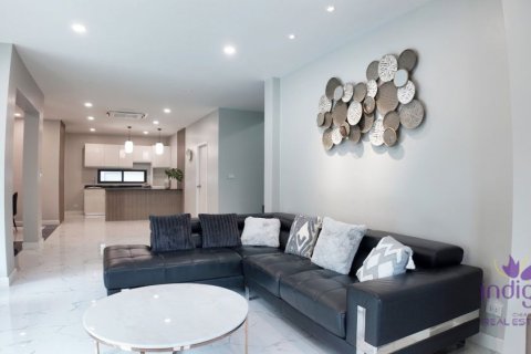 Дом в Чиангмае, Таиланд с 5 спальнями  № 162649 - фото 4