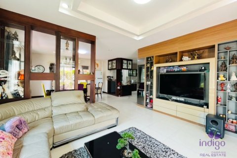 House in Chiang Mai, Thailand 6 bedrooms № 162648 - photo 8