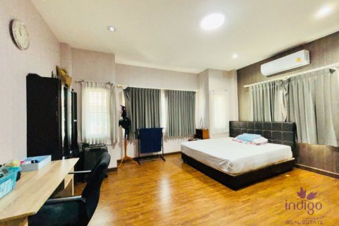 House in Chiang Mai, Thailand 6 bedrooms № 162648 - photo 11