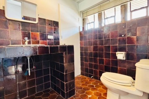 House in Chiang Mai, Thailand 4 bedrooms № 162643 - photo 18