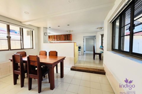 House in Chiang Mai, Thailand 4 bedrooms № 162643 - photo 5