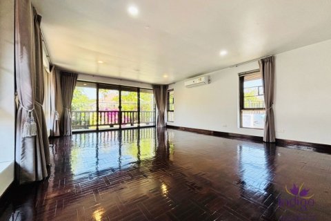House in Chiang Mai, Thailand 4 bedrooms № 162643 - photo 10