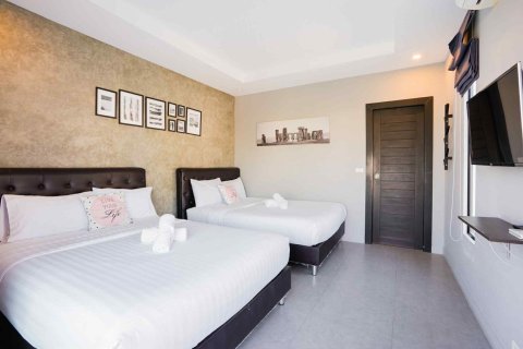 Villa in Hua Hin, Thailand 3 bedrooms № 163645 - photo 16