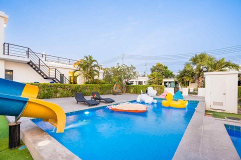 Villa in Hua Hin, Thailand 3 bedrooms № 163645 - photo 22