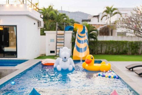 Villa in Hua Hin, Thailand 3 bedrooms № 163645