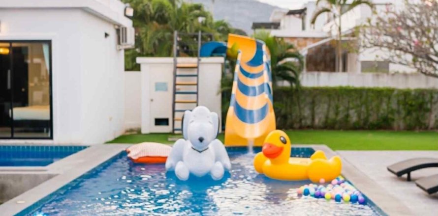 Villa in Hua Hin, Thailand 3 bedrooms № 163645