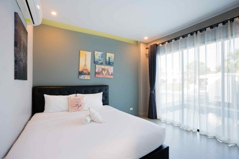 Villa in Hua Hin, Thailand 3 bedrooms № 163645 - photo 8