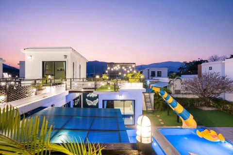 Villa in Hua Hin, Thailand 3 bedrooms № 163645 - photo 24