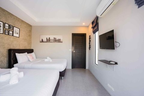 Villa in Hua Hin, Thailand 3 bedrooms № 163645 - photo 18