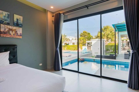 Villa in Hua Hin, Thailand 3 bedrooms № 163645 - photo 10