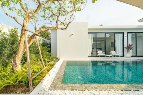 Villa in Phuket, Thailand 5 bedrooms № 163646 - photo 9
