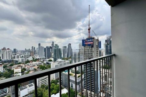 Студия в кондо в Клонг Тоэй, Бангкок, Таиланд № 156099 - фото 7