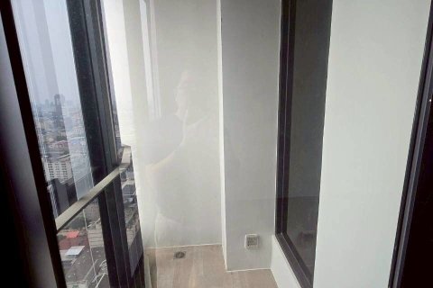 Studio in the Condo in Ratchathewi, Bangkok, Thailand  № 169031 - photo 7