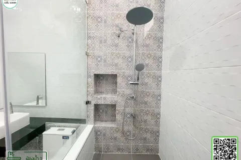 House in Uttaradit, Thailand 4 bedrooms № 169030 - photo 11