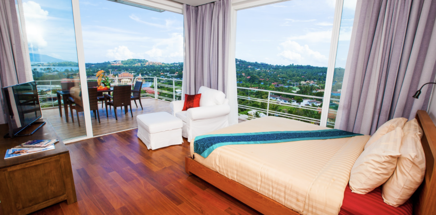 Condo in Ko Samui, Thailand, 2 bedrooms  № 169033