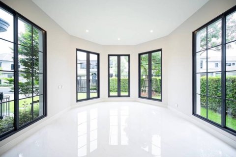 Maison à Bang Kapi, Bangkok, Thaïlande 4 chambres № 152379 - photo 5