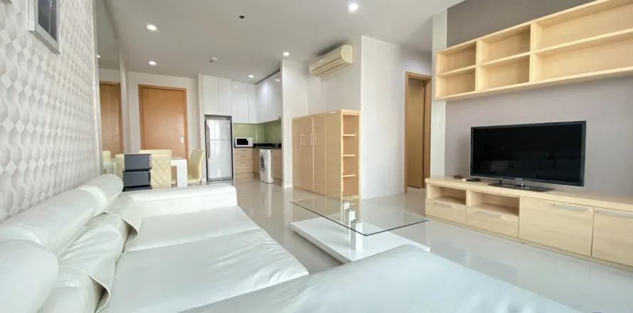 Condo in Ratchathewi, Bangkok, Thailand, 2 bedrooms  № 157289