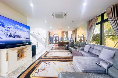 บ้านในพัทยา, ประเทศไทย 5 ห้องนอน № 197355 - รูปถ่าย 20