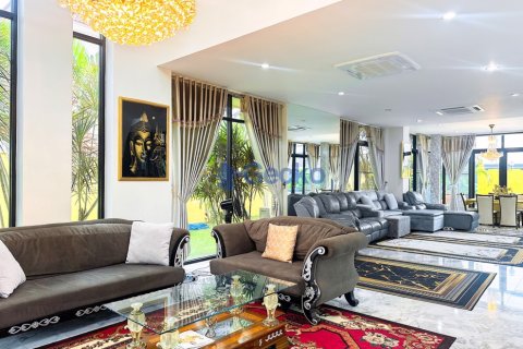 บ้านในพัทยา, ประเทศไทย 5 ห้องนอน № 197354 - รูปถ่าย 18