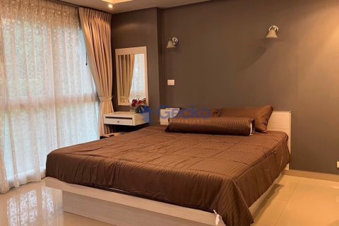 Condo in Pattaya, Thailand, 1 bedroom № 197351 - photo 12