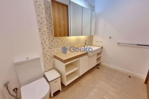 Condo in Pattaya, Thailand, 3 bedrooms № 197356 - photo 22