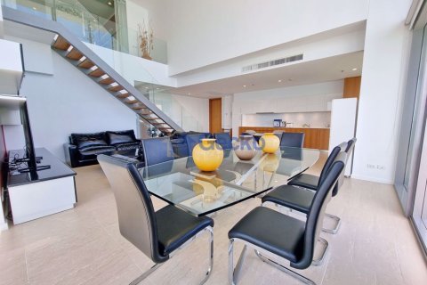 Condo in Pattaya, Thailand, 3 bedrooms № 197356 - photo 9