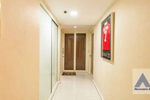 Eigentumswohnung in Watthana, Bangkok, Thailand, 3 Schlafzimmer № 214903 - Foto 13