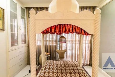 Eigentumswohnung in Watthana, Bangkok, Thailand, 3 Schlafzimmer № 214903 - Foto 10