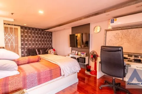 Eigentumswohnung in Watthana, Bangkok, Thailand, 3 Schlafzimmer № 214903 - Foto 15