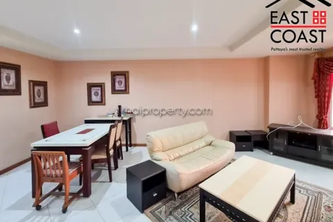 Condominio de 2 dormitorios en Pattaya, Tailandia № 213784 - foto 2