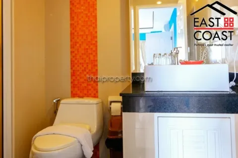 Condominio de 2 dormitorios en Pattaya, Tailandia № 213781 - foto 11
