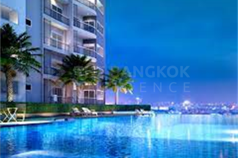 Condo in Bangkok, Thailand, 2 bedrooms  № 197400 - photo 2