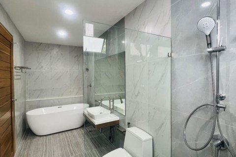 Maison à Chiang Mai, Thaïlande 5 chambres № 162604 - photo 9