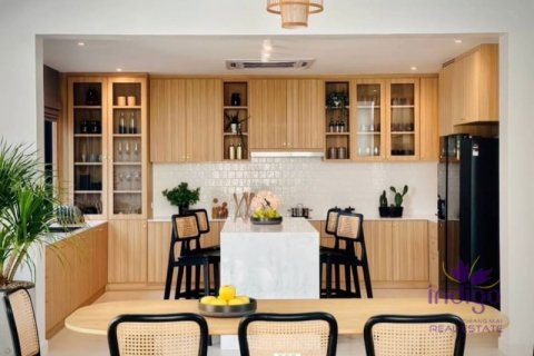 Вилла в Чиангмае, Таиланд с 5 спальнями № 162605 - фото 13