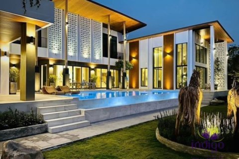 Вилла в Чиангмае, Таиланд с 5 спальнями № 162605 - фото 2