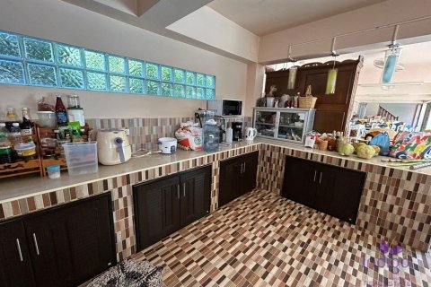 Коммерческая недвижимость в Чиангмае, Таиланд № 162602 - фото 10