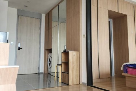 Studio dans le Condo à Chatuchak, Bangkok, Thaïlande  № 173461
