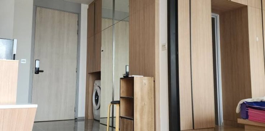 Studio dans le Condo à Chatuchak, Bangkok, Thaïlande  № 173461