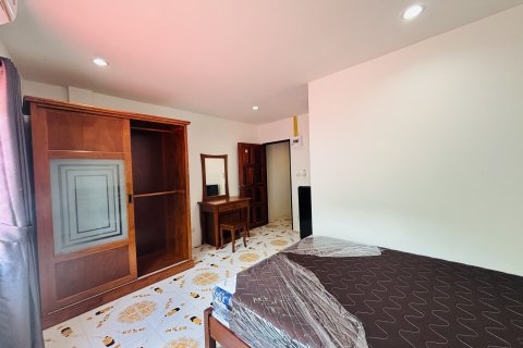 Commercial property in Kathu, Thailand № 167728 - photo 12