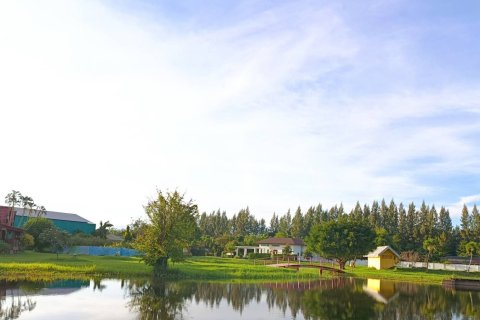 Villa in Saraphi, Thailand 3 bedrooms № 148205 - photo 6