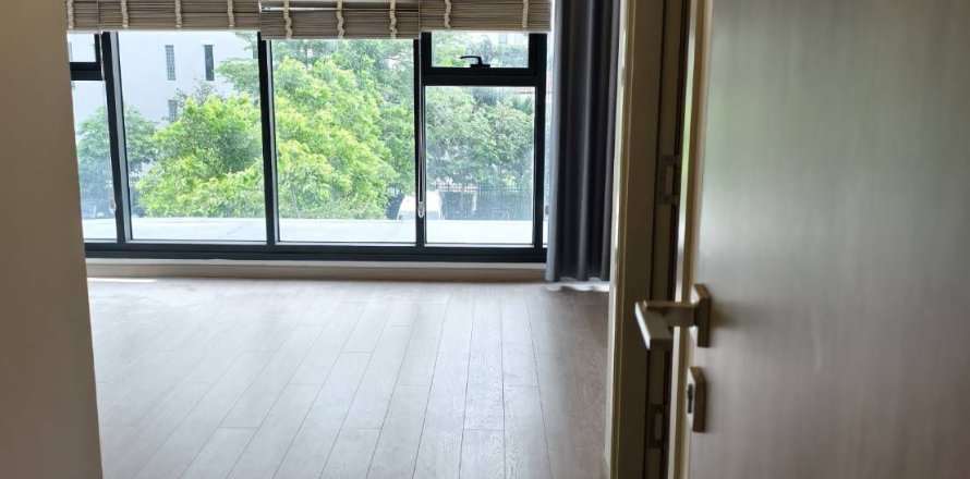 Condo in Huai Khwang, Bangkok, Thailand, 2 bedrooms  № 148210