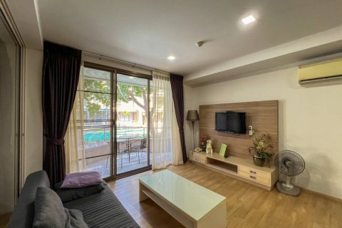 Condo in Cha-am, Thailand, 2 bedrooms  № 162320 - photo 3